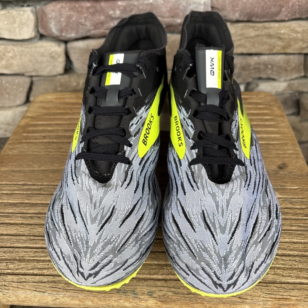 Brooks QW-K v4 Black/Gray With Lime Green Unisex Running Shoes 9.5